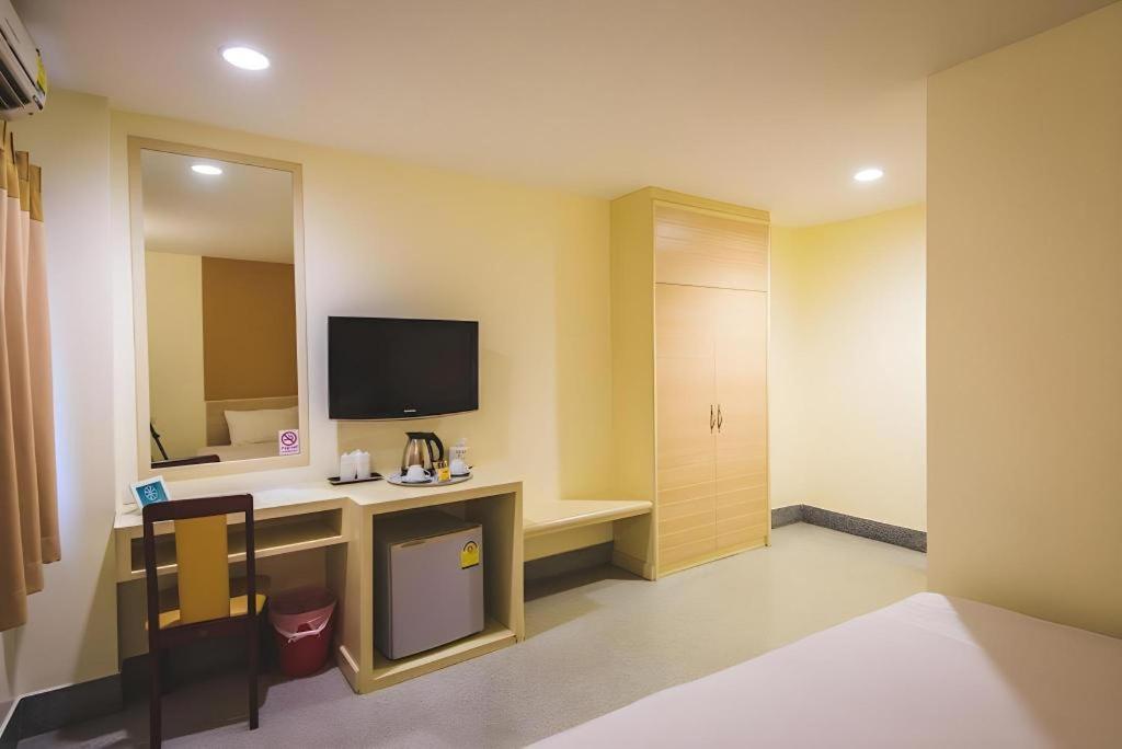 New Suanmali Hotel Bangkok Exteriér fotografie