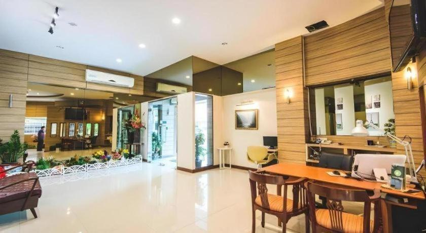 New Suanmali Hotel Bangkok Exteriér fotografie